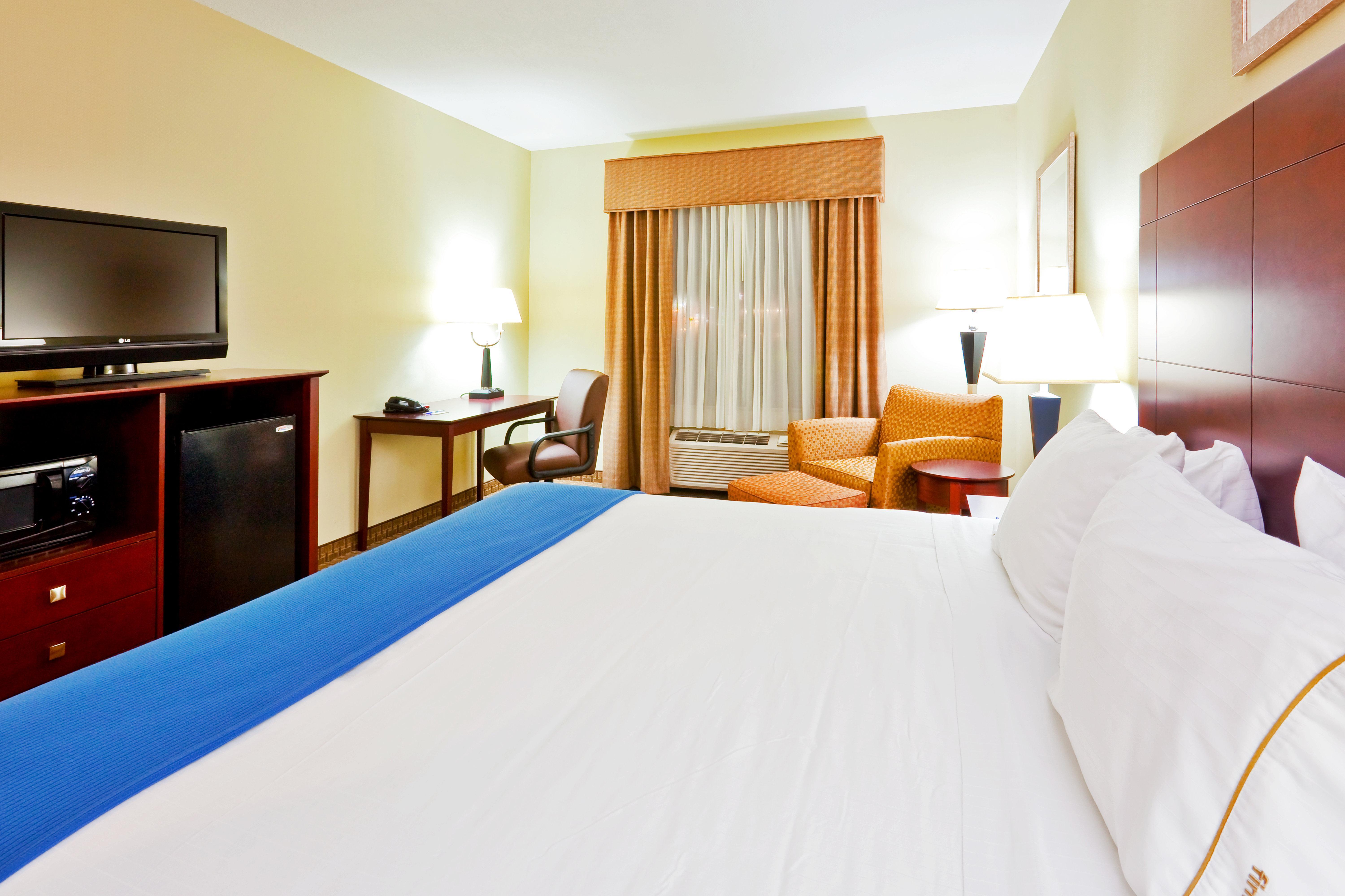 Holiday Inn Express Hotel & Suites-Magee, An Ihg Hotel Exterior foto